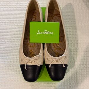 Sam Edelman Two-Tone Cream and Black Flats
